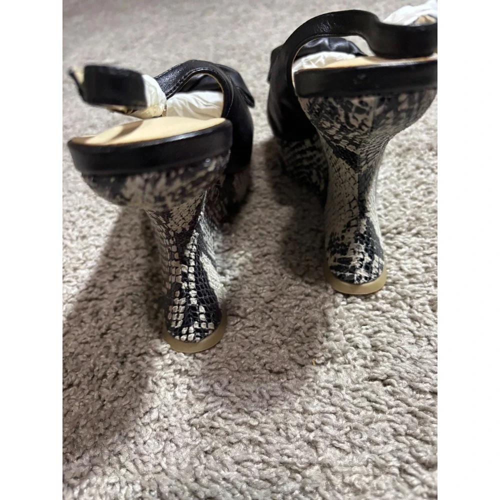 Kelsi Dagger Vixen Black Leather Snakeskin Print Platform Wedge Slingback 7M